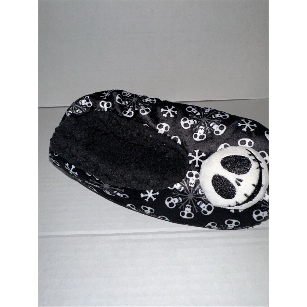The Nightmare Before Christmas Women's Holiday 3D Slipper Socks, Shoe Size 7-9.5